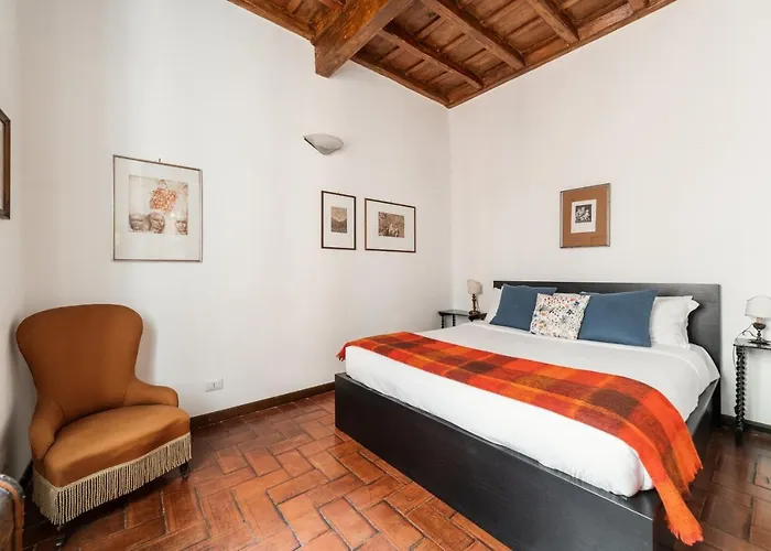 Domus Quiritum Charming, D'epoca A Campo De' Fiori Апартаменты