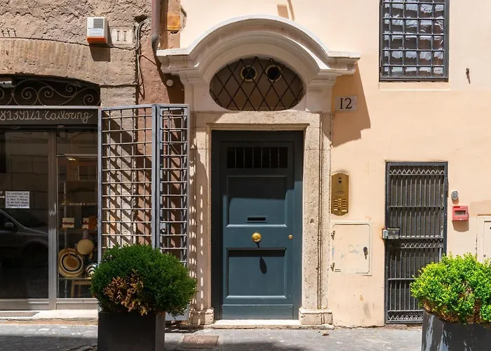 Апартаменты Domus Quiritum Charming, D'epoca A Campo De' Fiori *